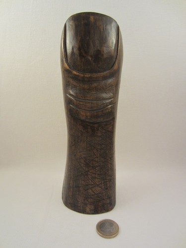 Daumen skulptur statue - skulptur, holz