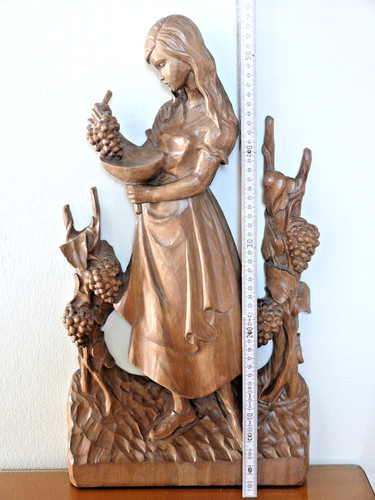 Holzfigur winzerin - holzfigur,