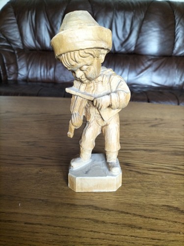 Holzfigur geschnitzt cm - geschnitzt,