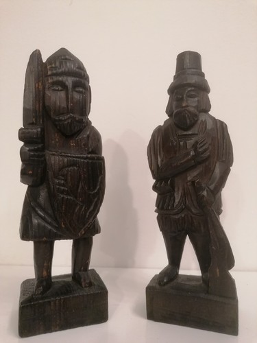 Geschnitzte figuren holz - geschnitzte,