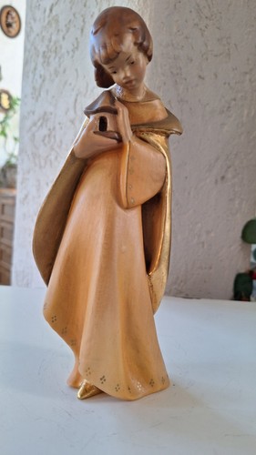Geschnitzte bemalte holzfigur - geschnitzte,