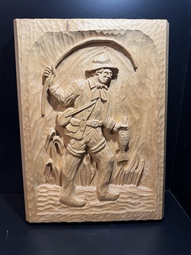 Angler holzrelief geschnitzt - holzrelief,